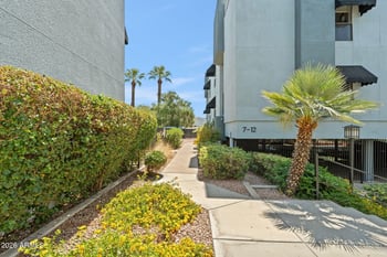 2 W Georgia Ave #9, Phoenix, AZ 85013