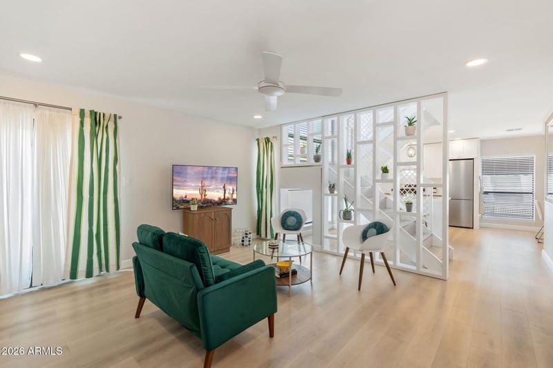 2 W Georgia Ave #9, Phoenix, AZ 85013