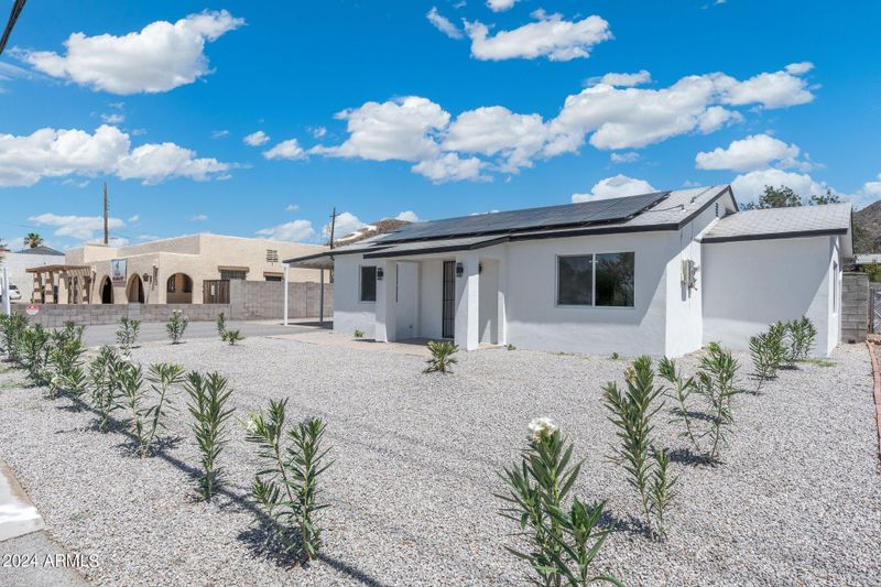 20 E Hatcher Rd, Phoenix, AZ 85020