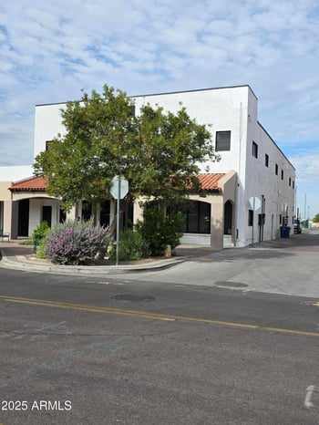 20 Macdonald --, Mesa, AZ 85210