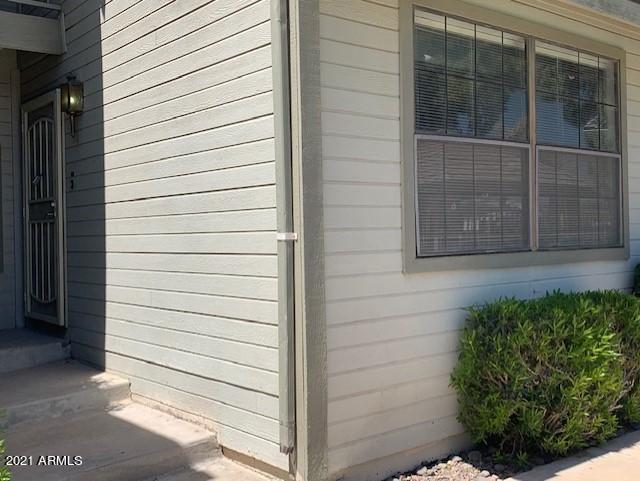 20 S Buena Vista Ave #111, Gilbert, AZ 85296
