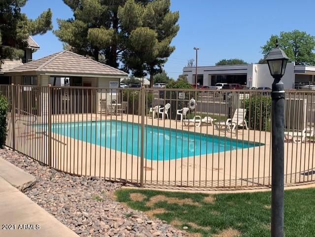 20 S Buena Vista Ave #111, Gilbert, AZ 85296