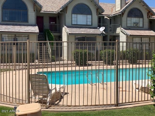 20 S Buena Vista Ave #111, Gilbert, AZ 85296