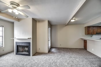 20 S Buena Vista Ave #114, Gilbert, AZ 85296
