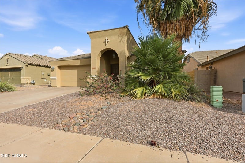 20 Cooper Canyon Rd, San Tan Valley, AZ 85143
