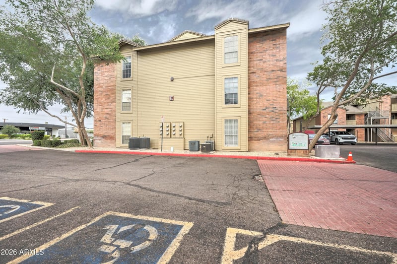 200 Southern Ave #126, Tempe, AZ 85282