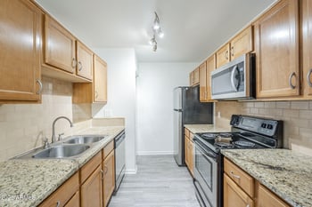 200 E Southern Ave #252, Tempe, AZ 85282