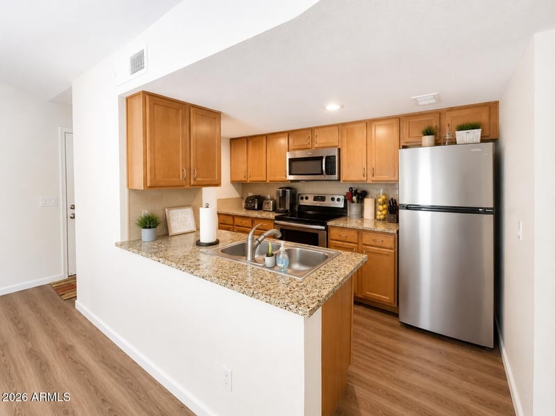 200 E Southern Ave #270, Tempe, AZ 85282