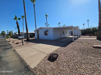 200 Ivanhoe St #60, Chandler, AZ 85225