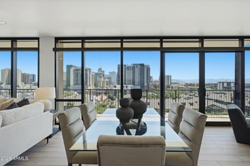 200 Portland St #1017, Phoenix, AZ 85003