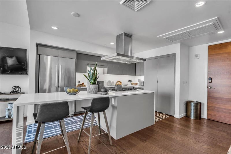200 Portland St #1222, Phoenix, AZ 85003