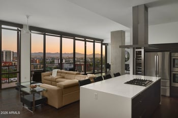 200 Portland St #1417, Phoenix, AZ 85003