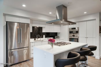 200 Portland St #324, Phoenix, AZ 85003