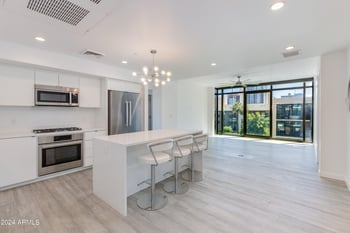 200 Portland St #511, Phoenix, AZ 85003