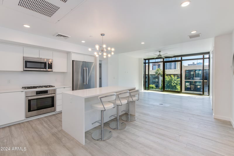 200 Portland St #511, Phoenix, AZ 85003