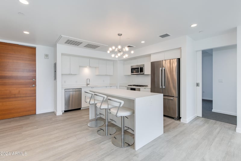200 Portland St #511, Phoenix, AZ 85003