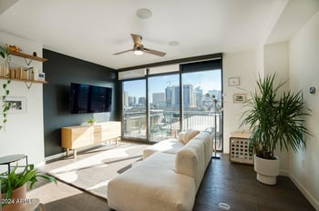 200 Portland St #715, Phoenix, AZ 85003