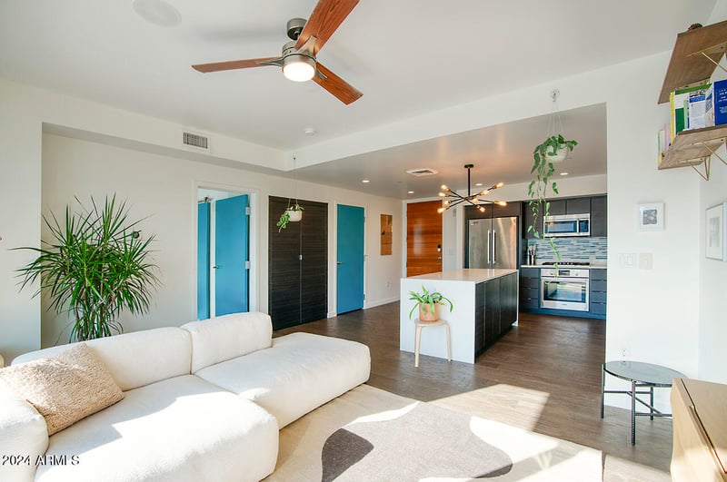 200 Portland St #715, Phoenix, AZ 85003