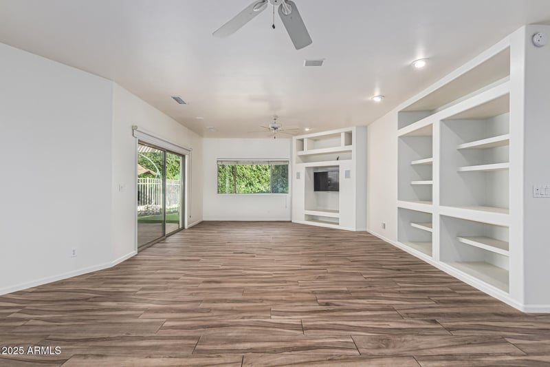 200 Sonoma Dr, Litchfield Park, AZ 85340