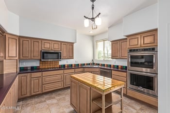 200 Sonoma Dr, Litchfield Park, AZ 85340