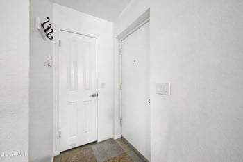 200 Southern Ave #102, Tempe, AZ 85282