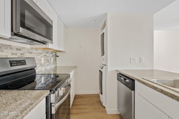 200 Southern Ave #175, Tempe, AZ 85282