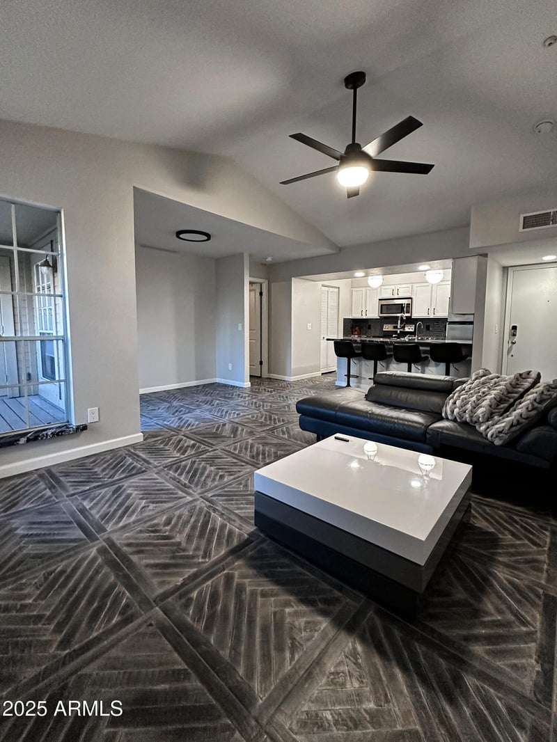 200 Southern Ave #242, Tempe, AZ 85282