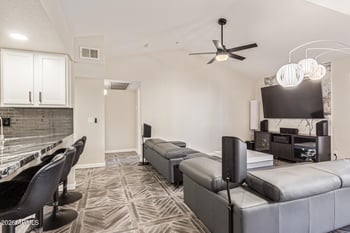 200 Southern Ave #242, Tempe, AZ 85282