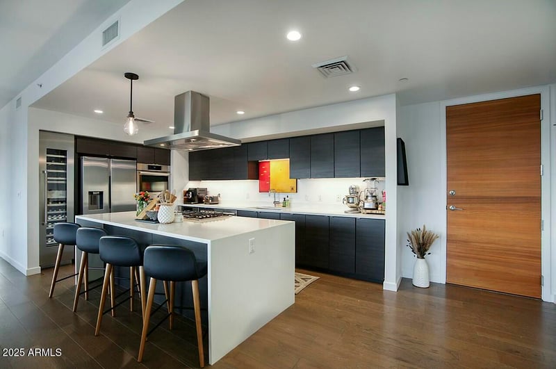 200 W Portland St #1217, Phoenix, AZ 85003