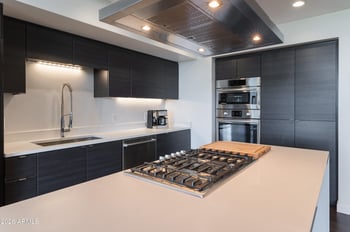 200 W Portland St #624, Phoenix, AZ 85003
