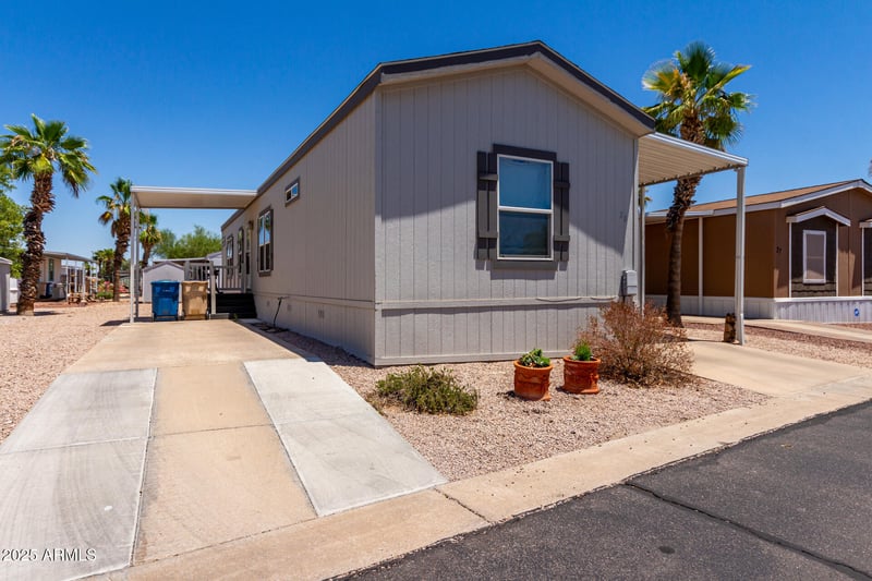 2000 Apache Rd #28, Buckeye, AZ 85326