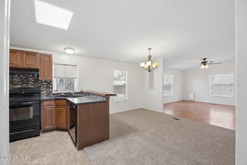 2000 S Apache Rd #280, Buckeye, AZ 85326