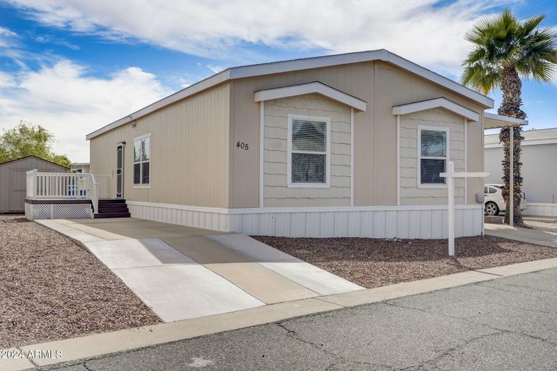 2000 S Apache Rd #405, Buckeye, AZ 85326
