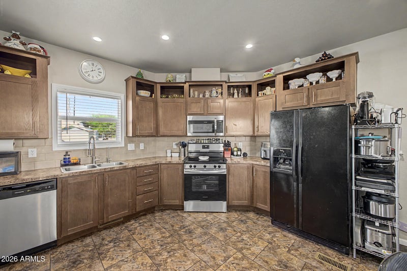 2000 S Apache Rd #74, Buckeye, AZ 85326