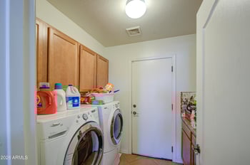 2000 Vineyard Plains Dr, San Tan Valley, AZ 85144