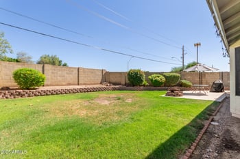 20003 43rd Dr, Glendale, AZ 85308