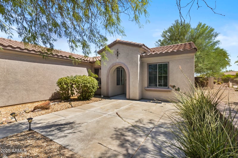 20007 Organ Pipe Dr, Surprise, AZ 85374
