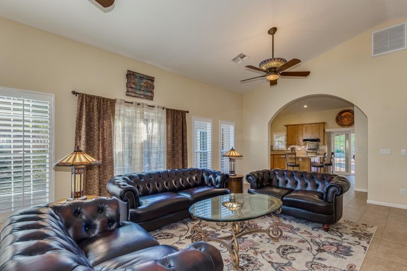 20007 W Mitchell Ct, Buckeye, AZ 85396