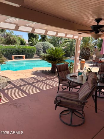 20008 Willowcreek Cir, Sun City, AZ 85373