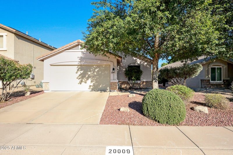 20009 35th St, Phoenix, AZ 85050