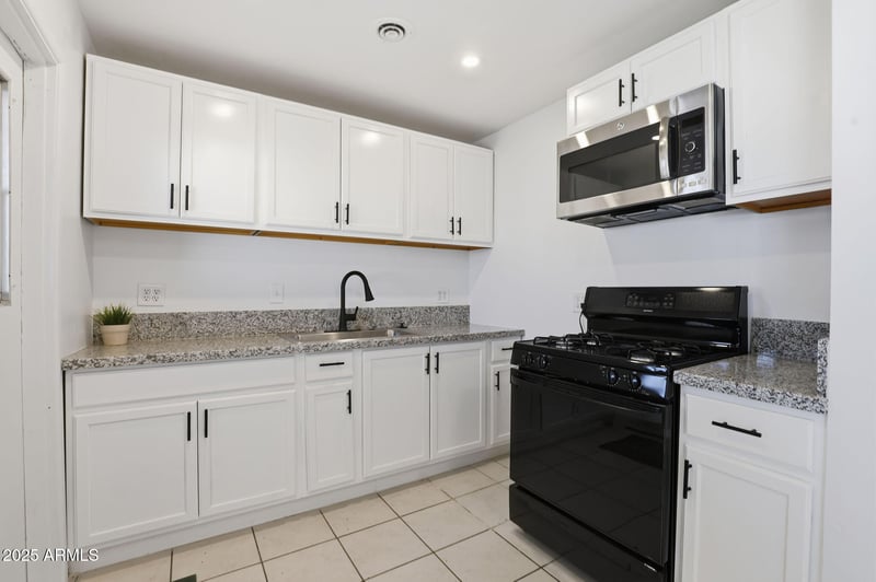 2001 39th Ave, Phoenix, AZ 85009