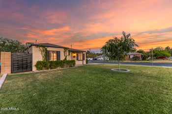 2001 Laurel Ave, Phoenix, AZ 85007
