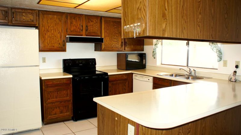 2001 W El Prado Rd, Chandler, AZ 85224