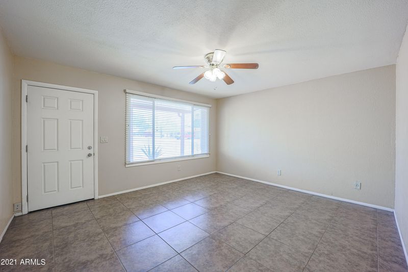 2001 W Villa Rita Dr, Phoenix, AZ 85023