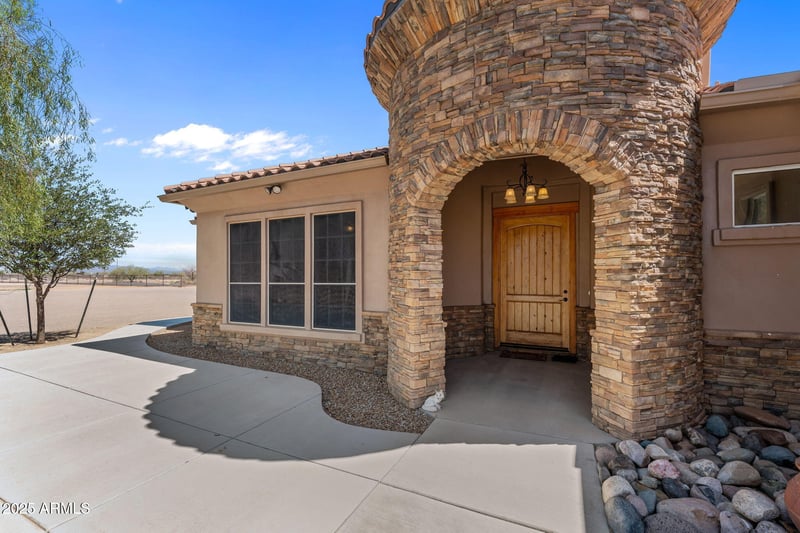 20012 Mazatzal Dr, Wittmann, AZ 85361