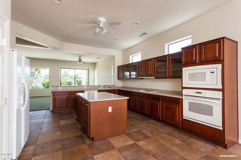 20013 N Rawhide Way, Surprise, AZ 85387