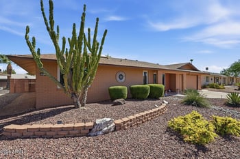 20013 Willowcreek Cir, Sun City, AZ 85373