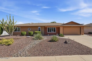 20013 Willowcreek Cir, Sun City, AZ 85373