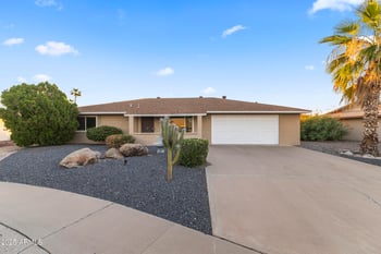 20017 101st Ave, Sun City, AZ 85373