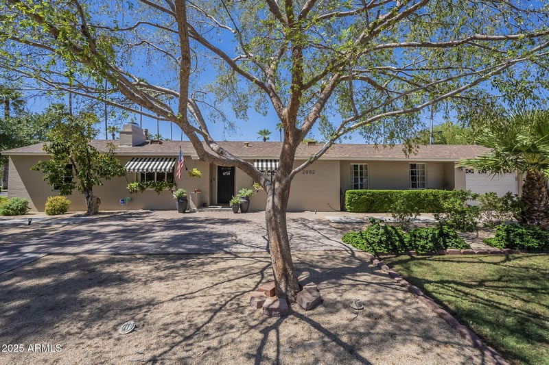 2002 13th Ave, Phoenix, AZ 85007
